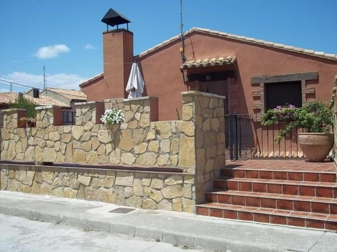 Apartamentos Turisticos La Fuensanta Cella Bilik gambar