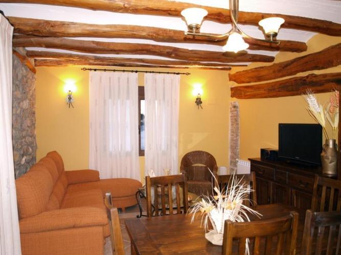 Apartamentos Turisticos La Fuensanta Cella Bilik gambar