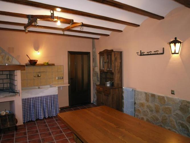 Apartamentos Turisticos La Fuensanta Cella Bilik gambar